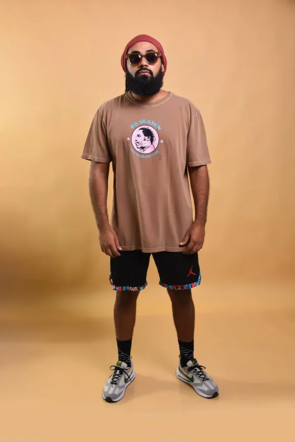 T-Shirt com a capa do disco God Bless our love do BB Seaton na parte da frente a lojo da Dread na parte de trás
